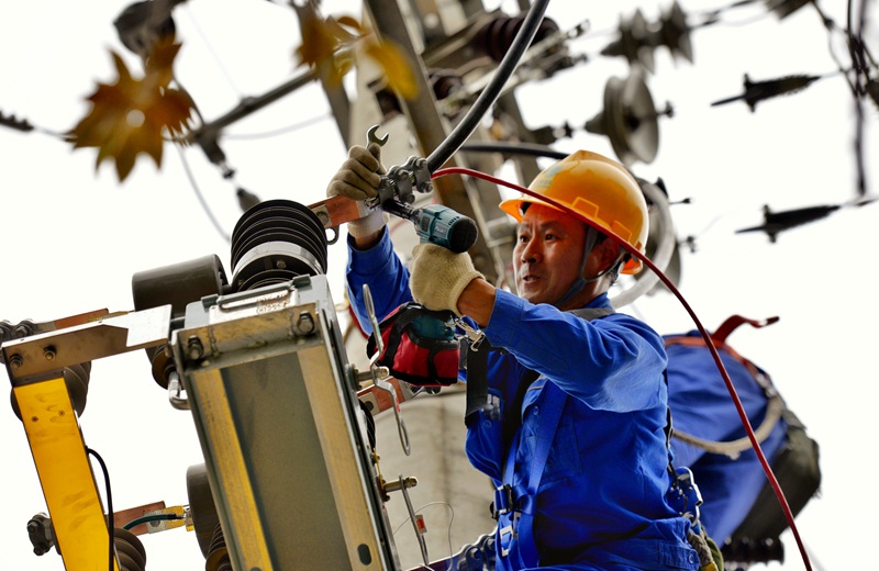 四川通江供電加強城市配電網自動化改造