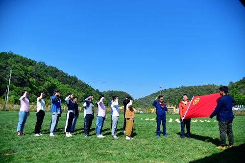 中國(guó)電建集團(tuán)各單位精準(zhǔn)發(fā)力，確?！半p引雙建”工作走深走實(shí)