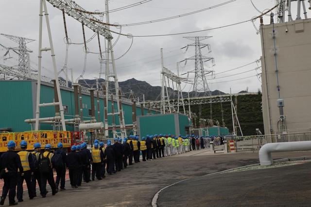 張北柔性直流電網兩座換流站年度檢修